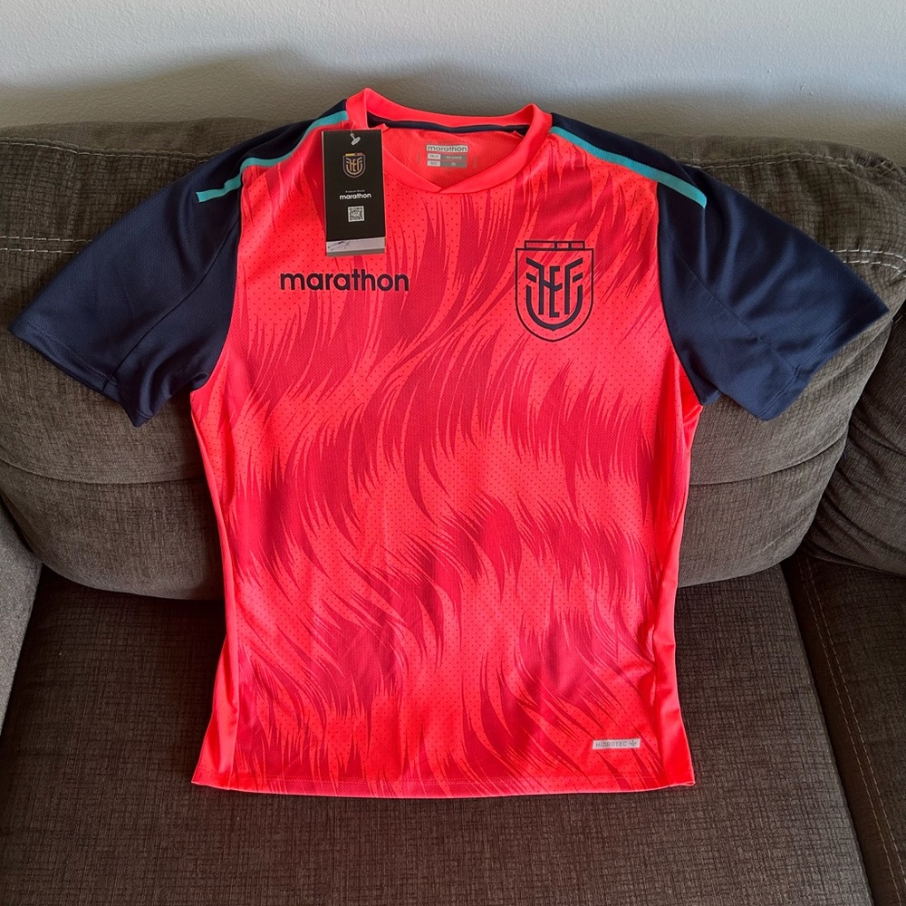 Marathon Authentic Ecuador Team Training Hidrotec Orange Jersey Men’s Sz: M